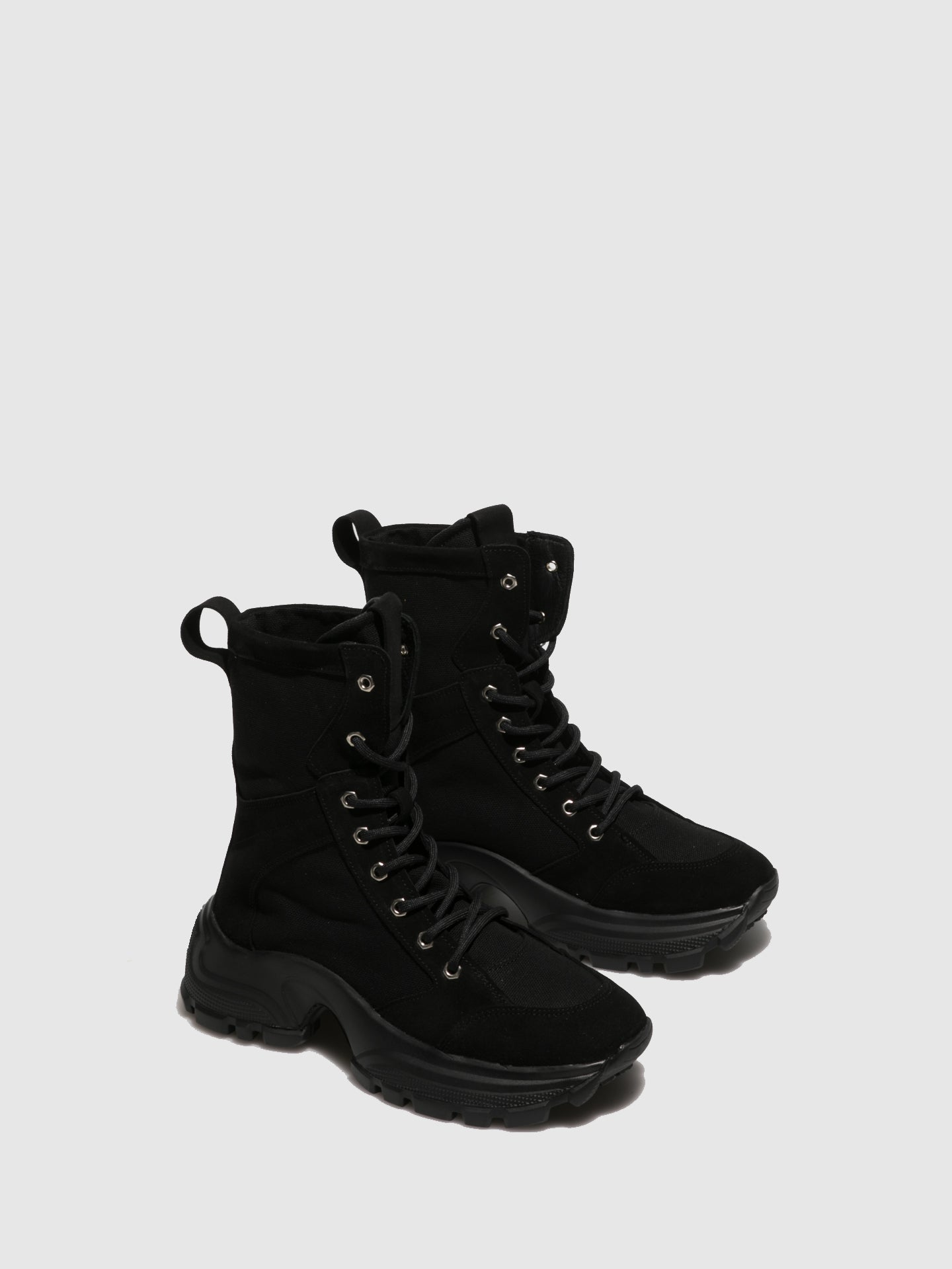 Fungi Botas com Atacadores em Preto